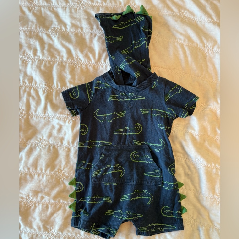 Navy and green alligator hooded romper shortall size 6 months